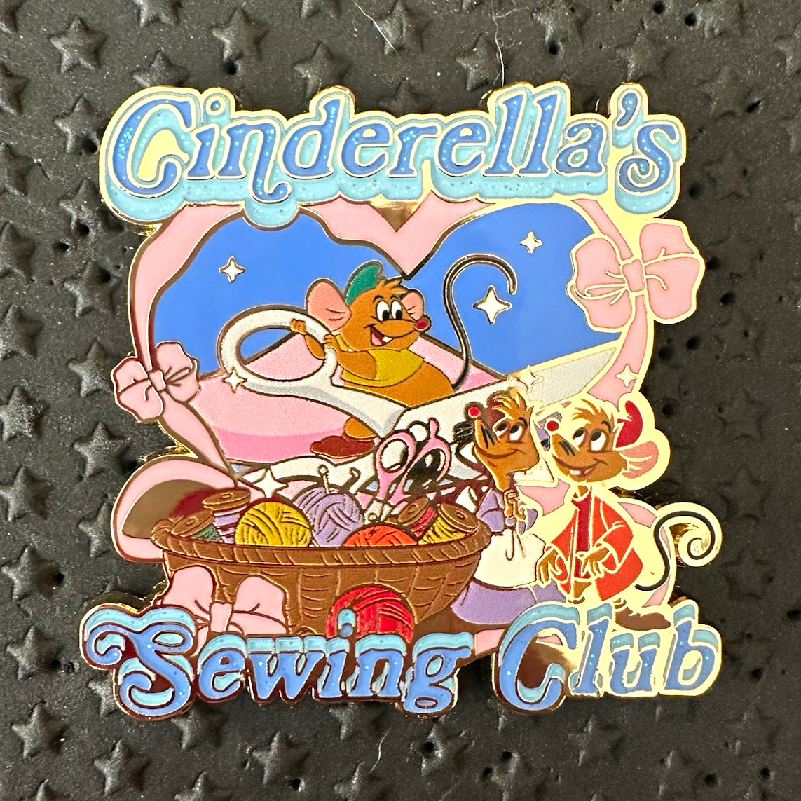 PALM Disney Cinderella Sewing Club with Mice Single Pin LE 500 2026