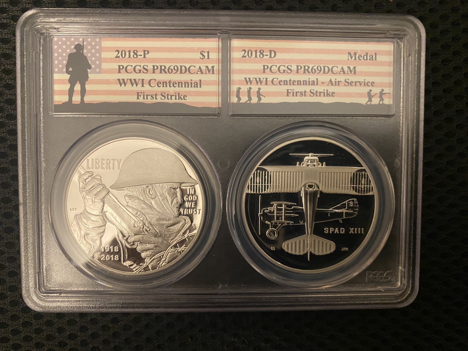 2018 WW 1 CENTENNIAL FS PCGS PR69DCAM AND AIR SERVICE MEDAL PR69DCAM Dual Slab 2018 WW 1 CENTENNIAL FS PCGS PR69DCAM AND AIR SERVICE MEDAL PR69DCAM Dual Slab