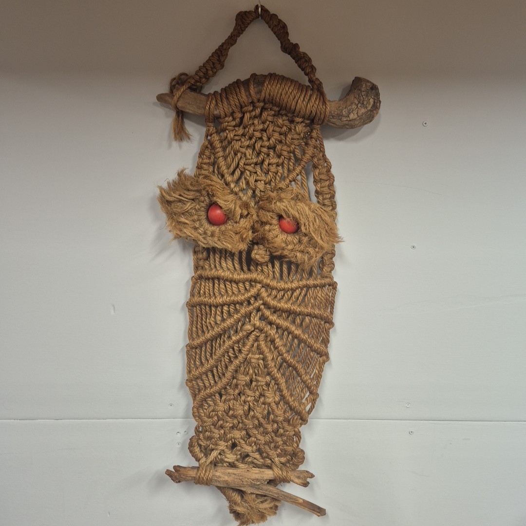 Vintage 1970\'s Macrame Large Owl Wall Hanging 33” Boho Chic Decor Driftwood MCM