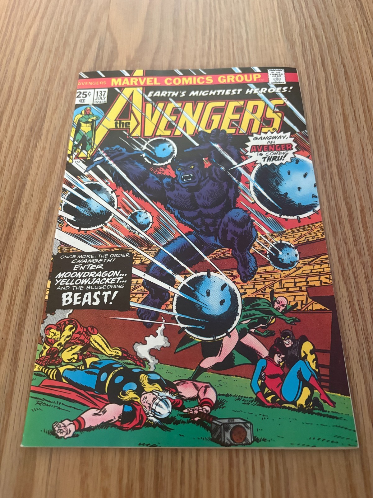 Avengers  137  VF/NM  9.0  High Grade  Iron Man  Captain America  Thor  Doomsday