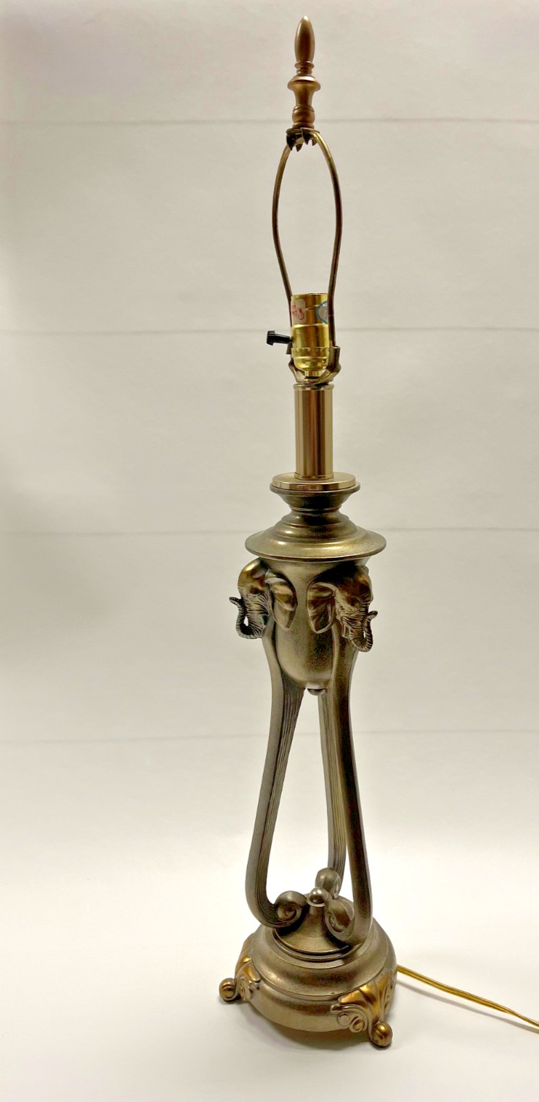 Vintage Hollywood Regency brass triple-elephant tripod table lamp