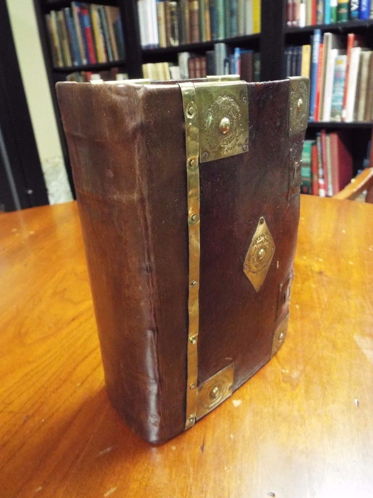 1806 King James Personal Bible of Thomas Scott - Church Missionary Society