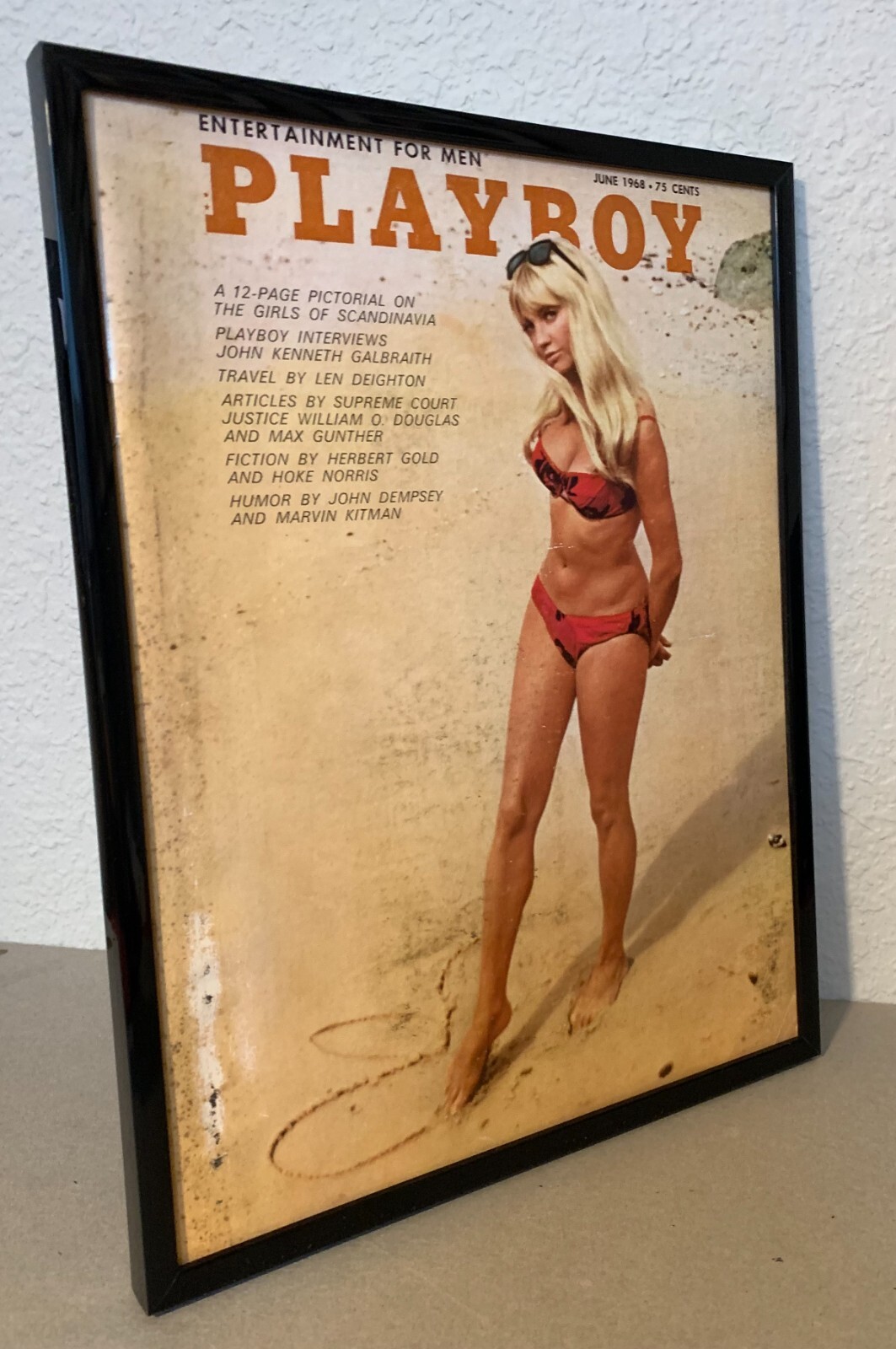 Playboy cover  - Jennie Wallace at the beach - 1968 - 