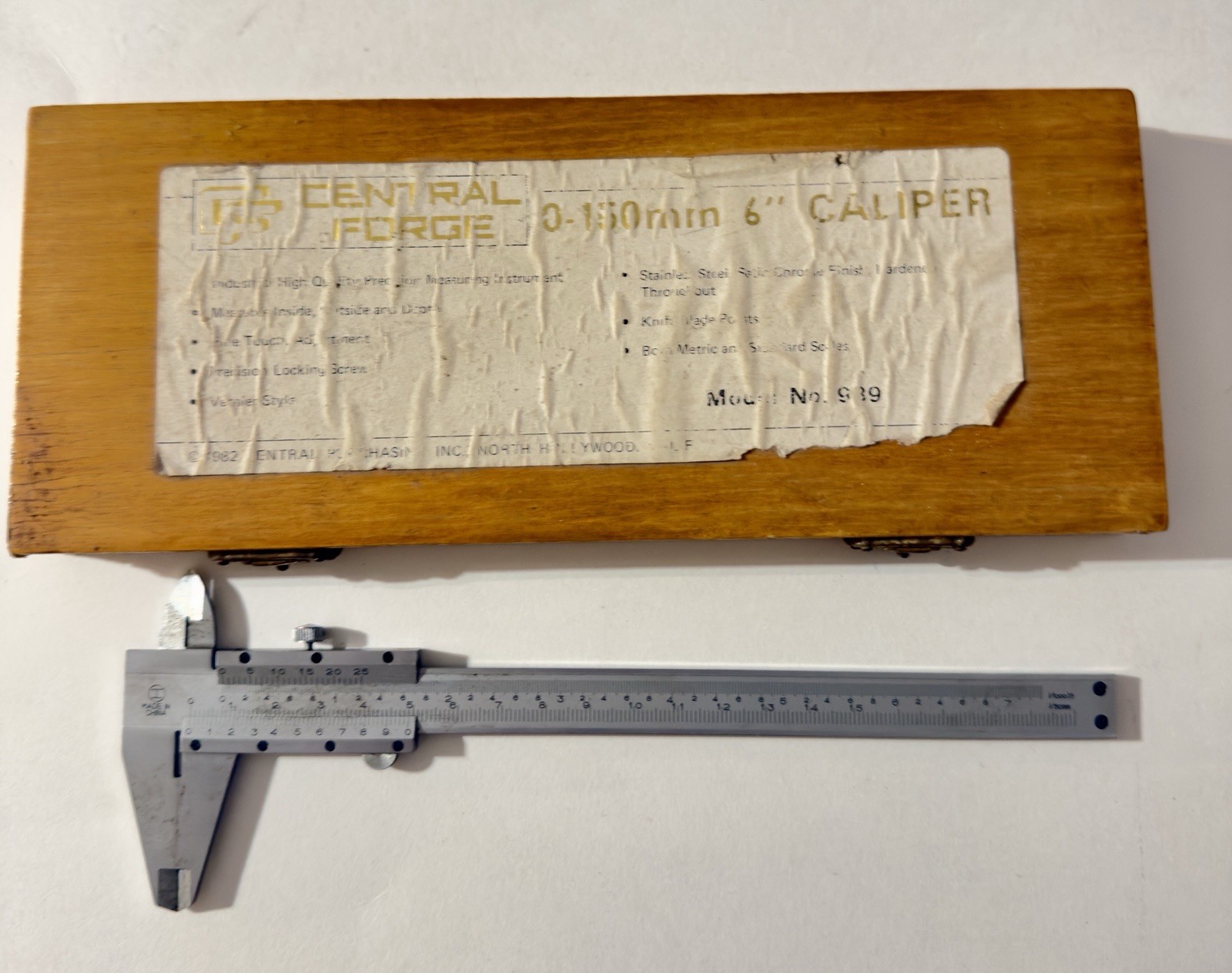 Central Forge Caliper 0-150mm Tool & Case Model 989 Quality Vernier Steel