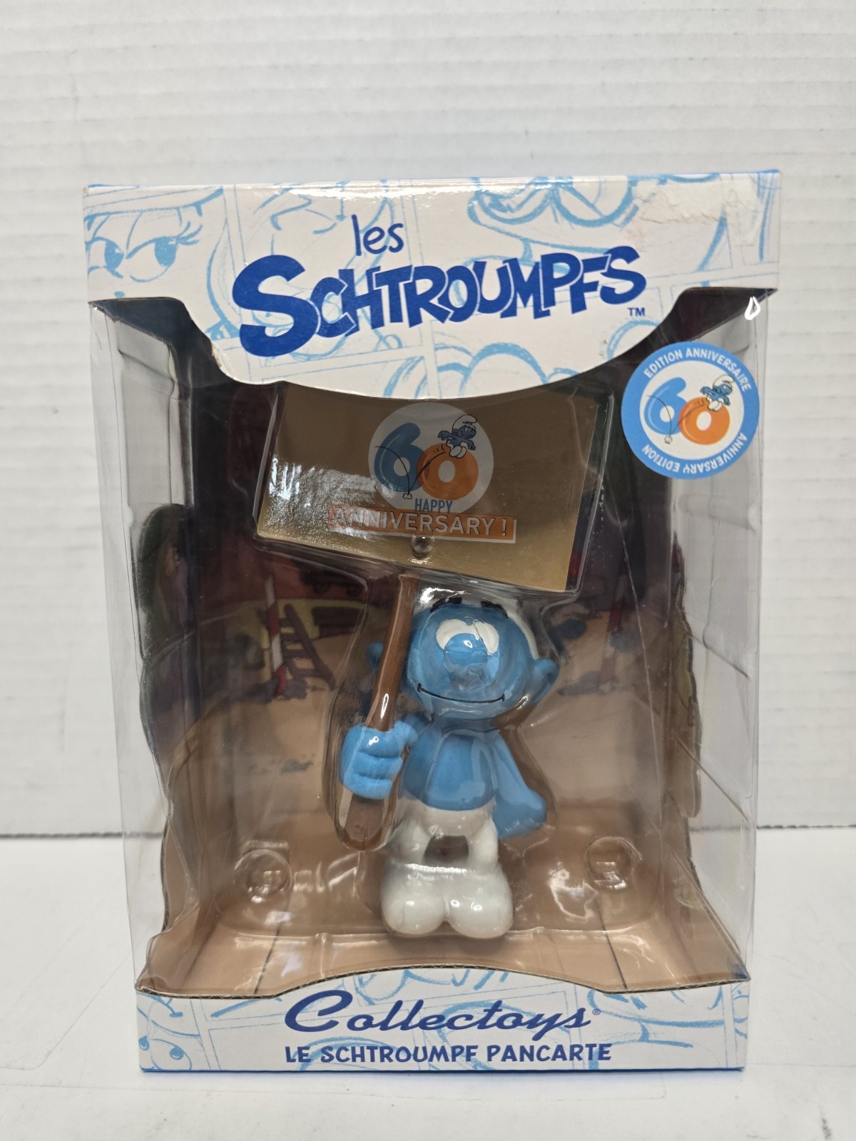 Rare Sign bearer Smurfs 60 year Smurfs Plastoy 12cm 2018 Peyo Company New Rare Sign bearer Smurfs 60 year Smurfs Plastoy 12cm 2018 Peyo Company New
