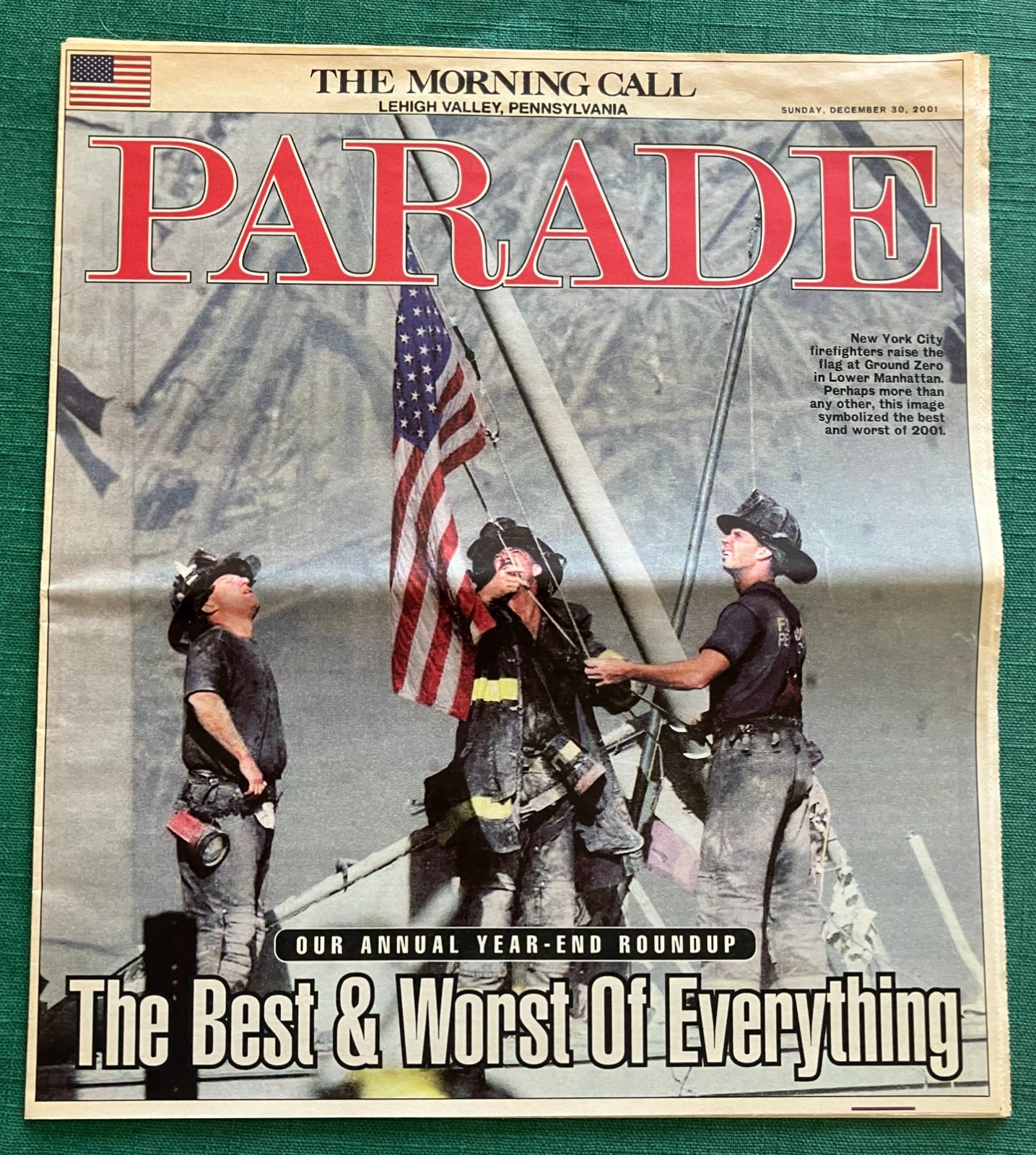 Parade Magazine December 30 2001: Best & Worst, 9/11 Cover, Gene Hackman Parade Magazine December 30 2001: Best & Worst, 9/11 Cover, Gene Hackman