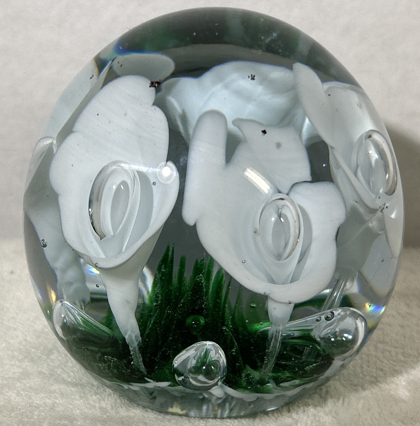 St. Clair Glass Paperweight Flowers St. Clair Glass Paperweight Flowers