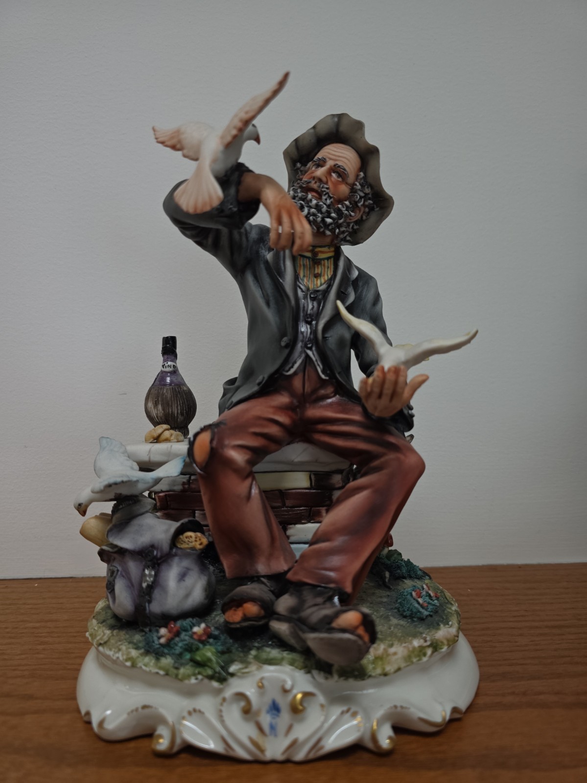 VTG SIGNED Capodimonte Meneghetti Figurine Porcelain Doll Man & Pigeons VTG SIGNED Capodimonte Meneghetti Figurine Porcelain Doll Man & Pigeons
