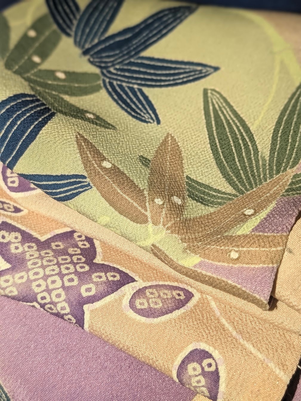 Antique Vintage Japanese Chirimen Kinsha Silk Kimono Fabric Taisho / Showa Era Antique Vintage Japanese Chirimen Kinsha Silk Kimono Fabric Taisho / Showa Era