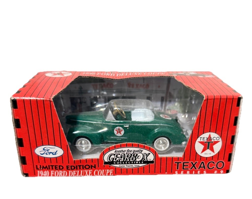 VTG 97’ Gearbox Texaco 1940 Ford Deluxe Coupe Limited Edition Pedal Car Bank NOS VTG 97’ Gearbox Texaco 1940 Ford Deluxe Coupe Limited Edition Pedal Car Bank NOS