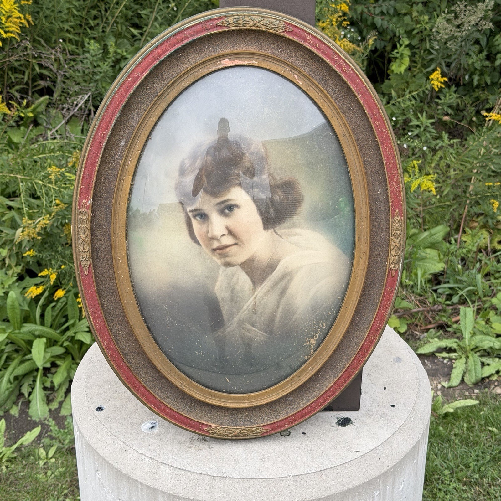 Vintage Oval Bubble Glass Picture Frame Wood Portrait Antique Woman 25x19 As Is