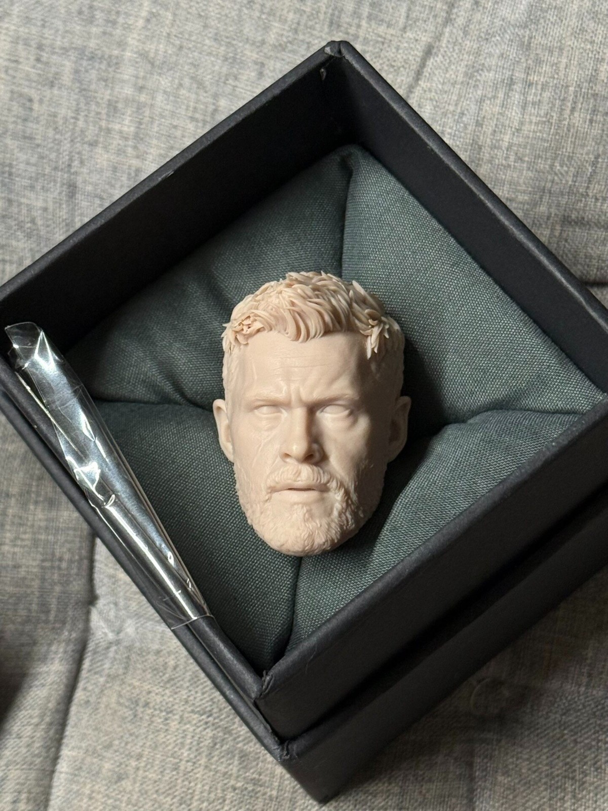 12 inch studio custom 1/6 thor unpainted head