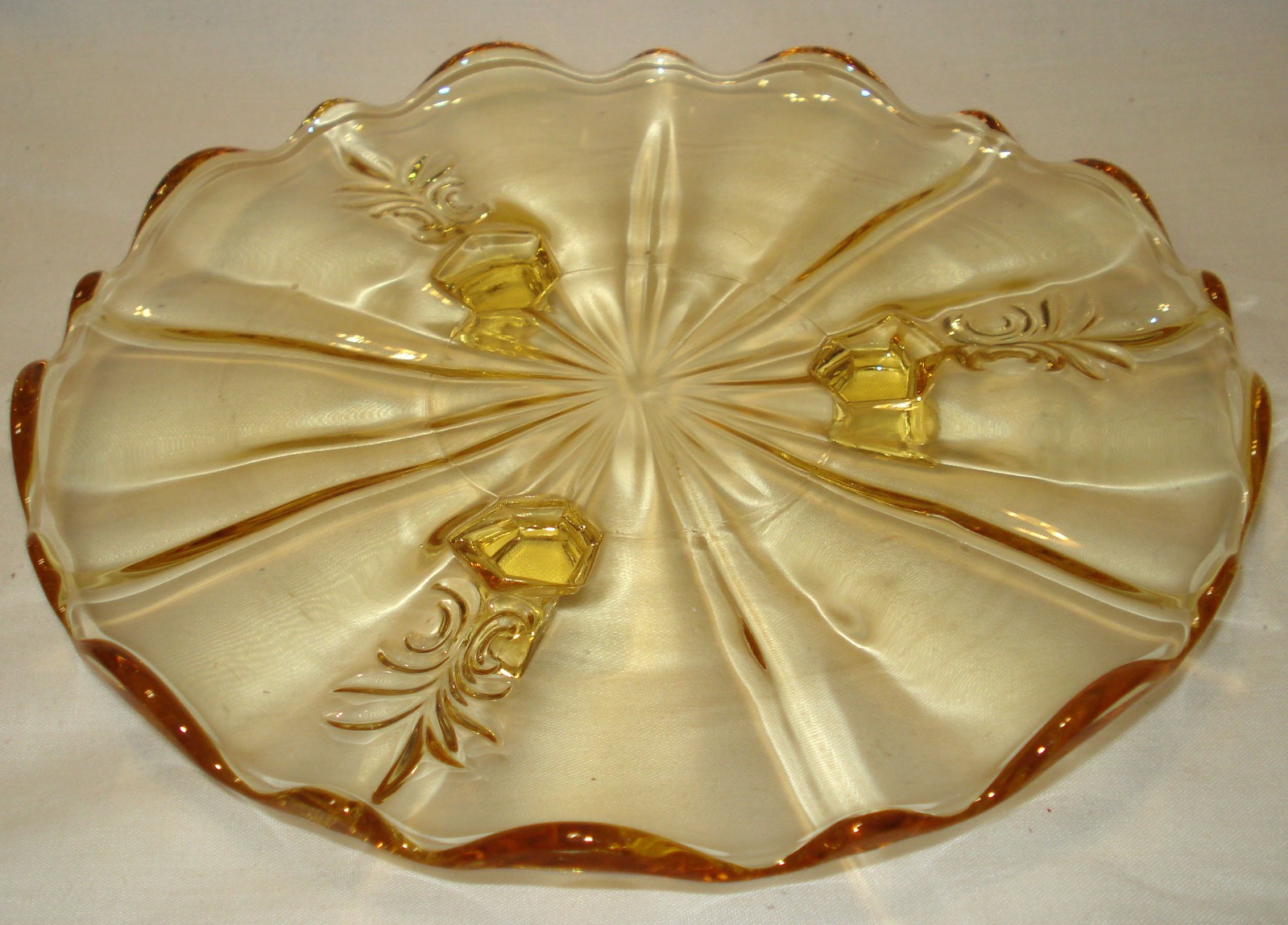 Vntg Fostoria Baroque Yellow Topaz Footed 3 Toed Flat BonBon TidBit Tray Plate Vntg Fostoria Baroque Yellow Topaz Footed 3 Toed Flat BonBon TidBit Tray Plate
