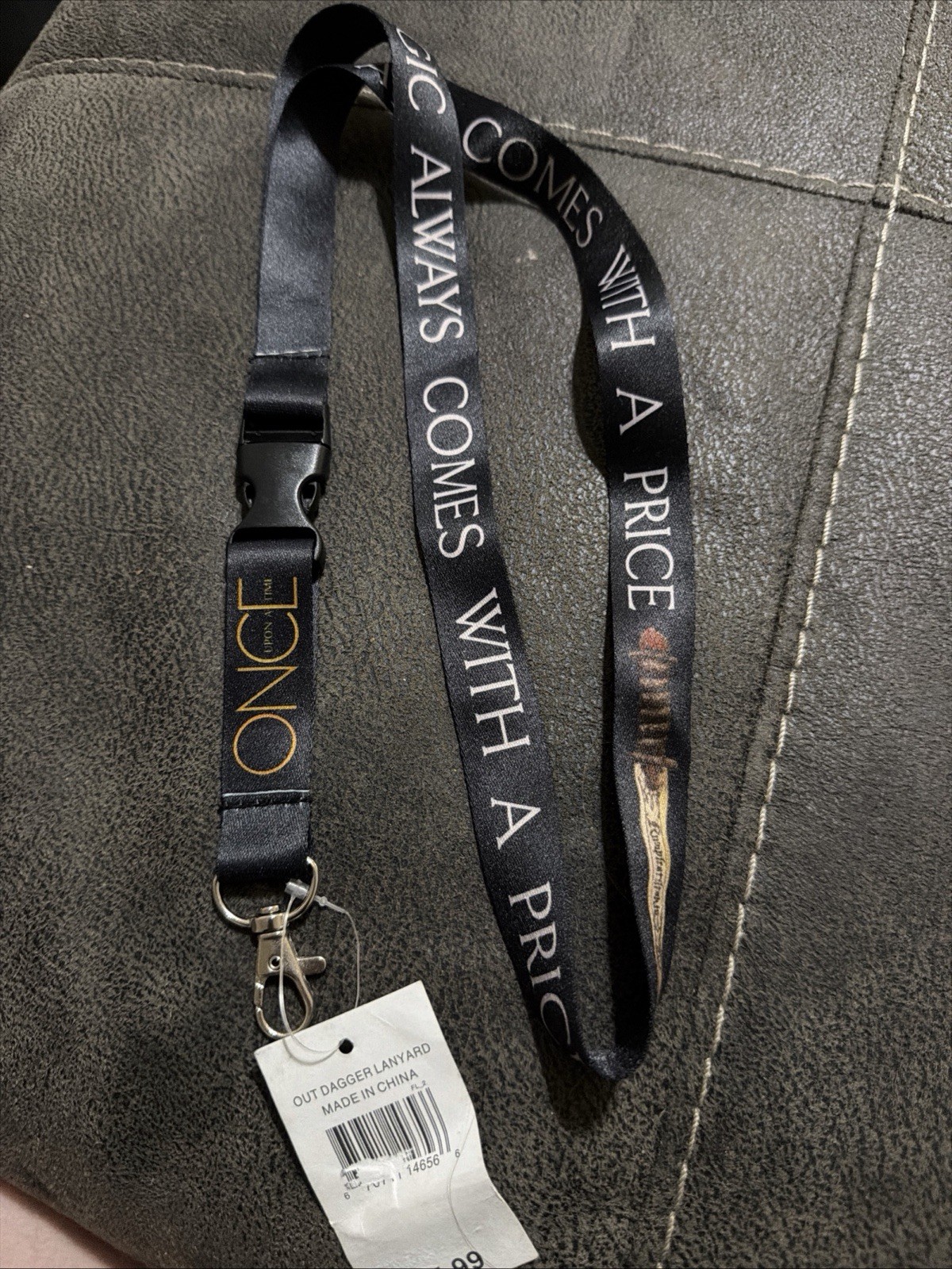 Once Upon A Time TV Series Dagger Lanyard Keychain Key Ring Badge Holder Clip