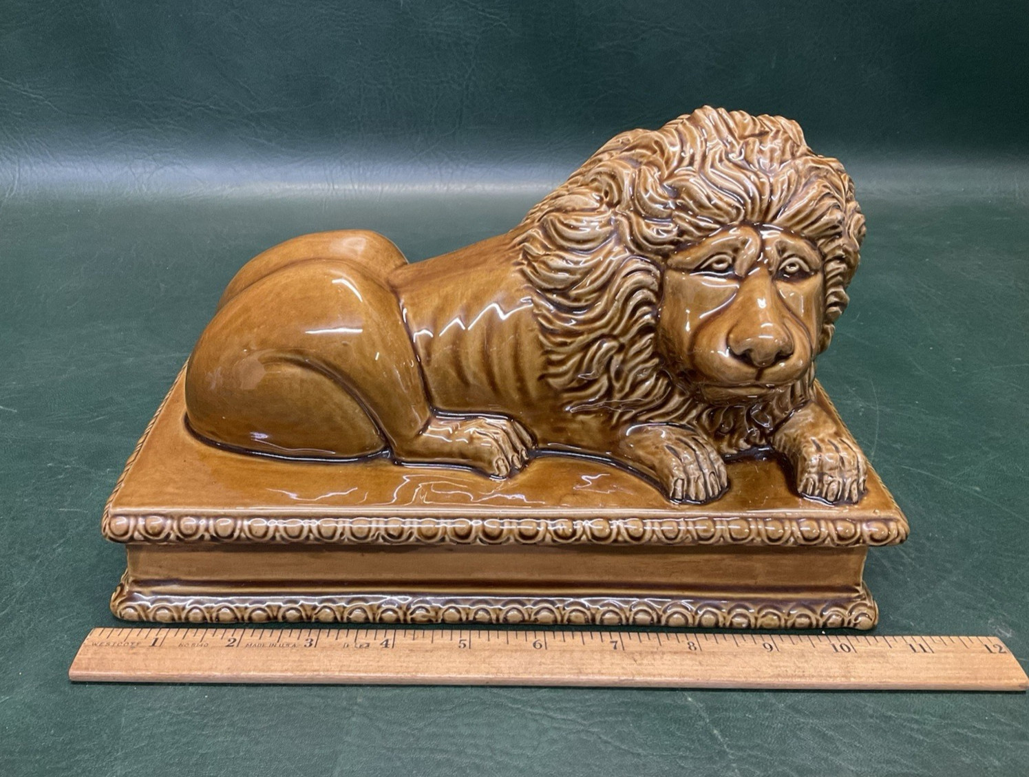 Vintage Meiselman Imports Italian Majolica Brown Figural Lion Box