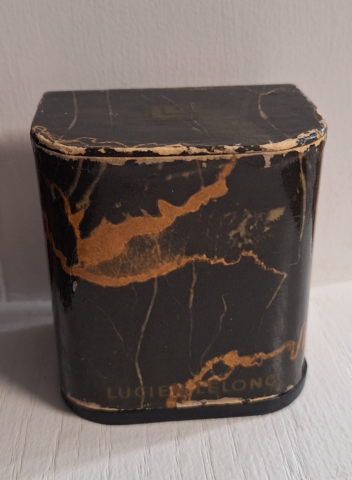 Rare Antique 1946 Lucien Lelong Orgueil Perfume Flacon on Base with Fragrance Rare Antique 1946 Lucien Lelong Orgueil Perfume Flacon on Base with Fragrance