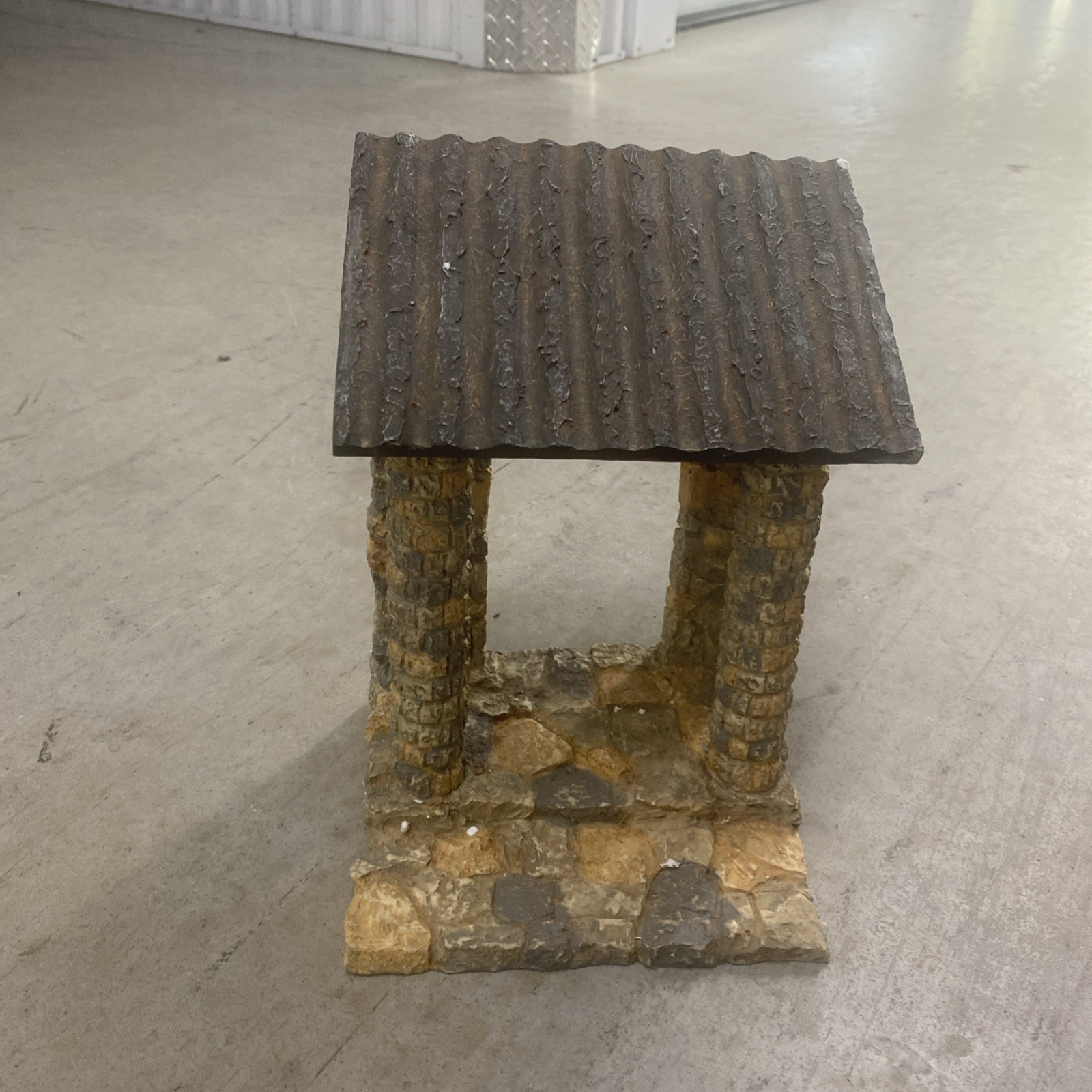 Fontanini Roman Stone Lighted Entrance 94864 Works W/ Box