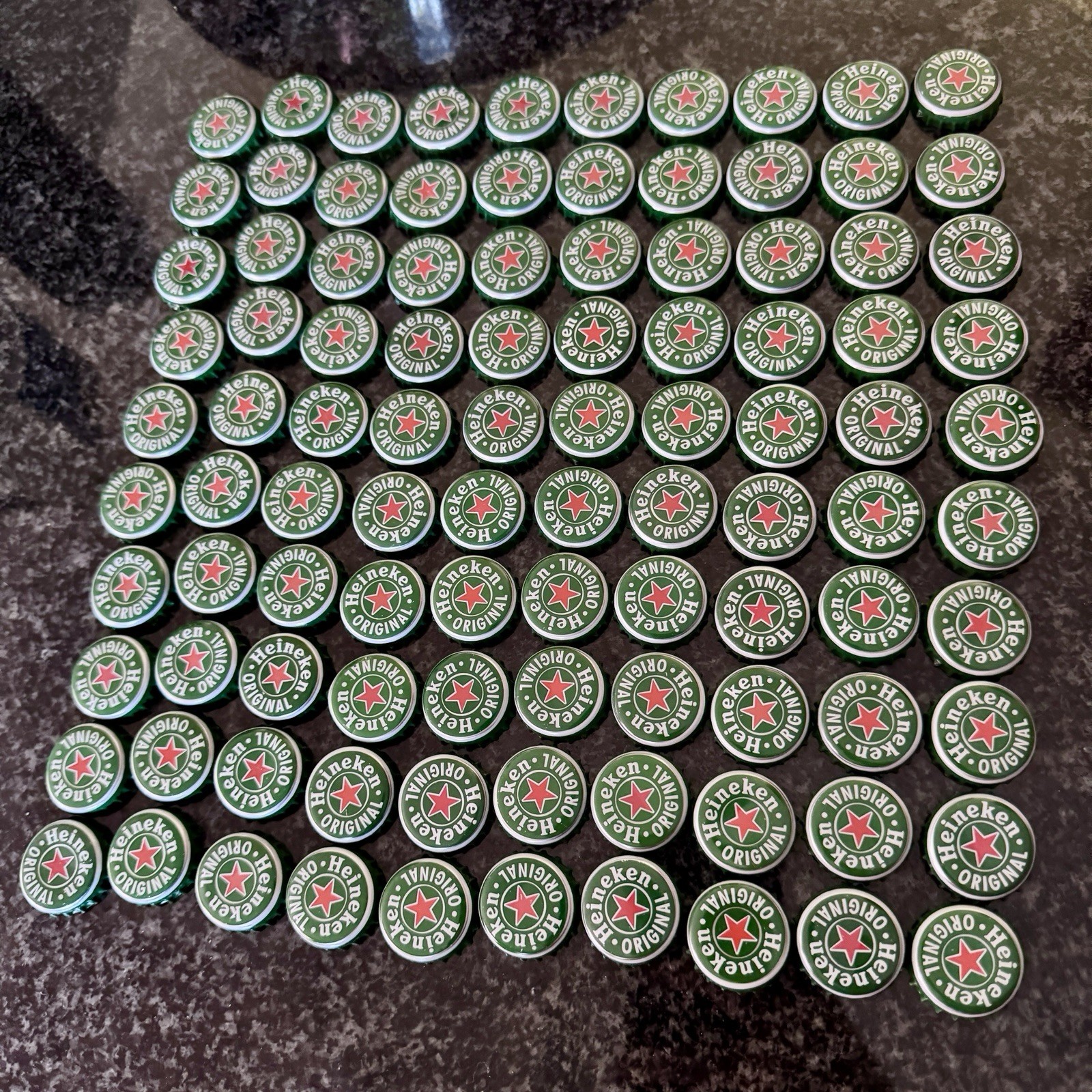 Heineken Green Beer Bottle Caps Lot of 100 Used Collection Art Craft Heineken Green Beer Bottle Caps Lot of 100 Used Collection Art Craft