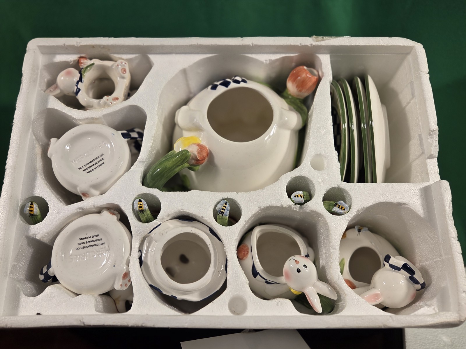 Vintage Mercuries 20 Piece Easter Bunny Spring Time Garden Party Ceramic Tea Set