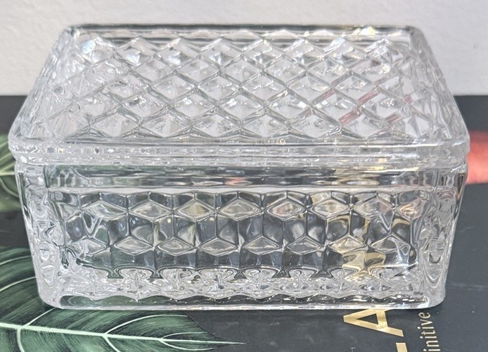 RARE AMERICAN FOSTORIA GLASS CIGARETTE TRINKET BOX RARE AMERICAN FOSTORIA GLASS CIGARETTE TRINKET BOX