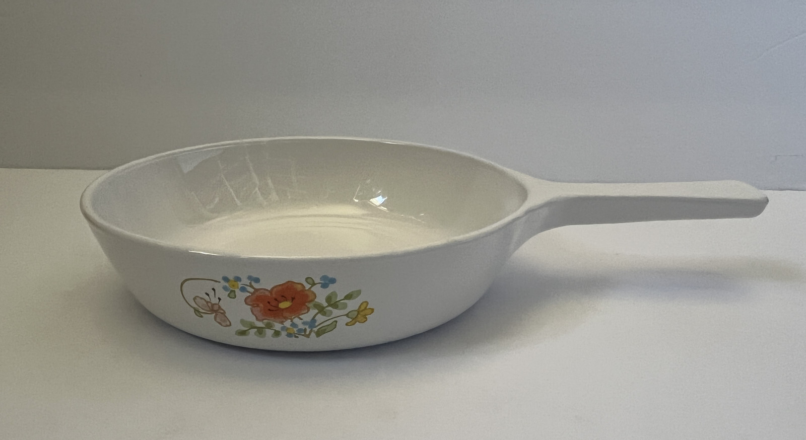 CORNING WARE - Wildflower Menuette Pan Skillet - P-83-B - 6 1/2 inch CORNING WARE - Wildflower Menuette Pan Skillet - P-83-B - 6 1/2 inch