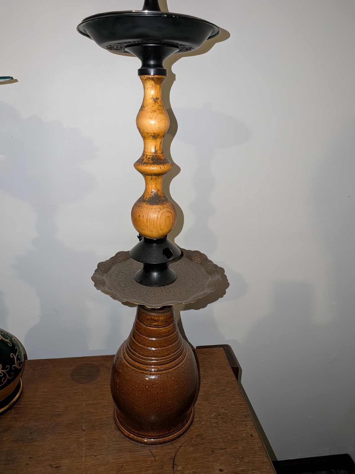 Regal Queen Hookah First gen With Stone Hookah vase