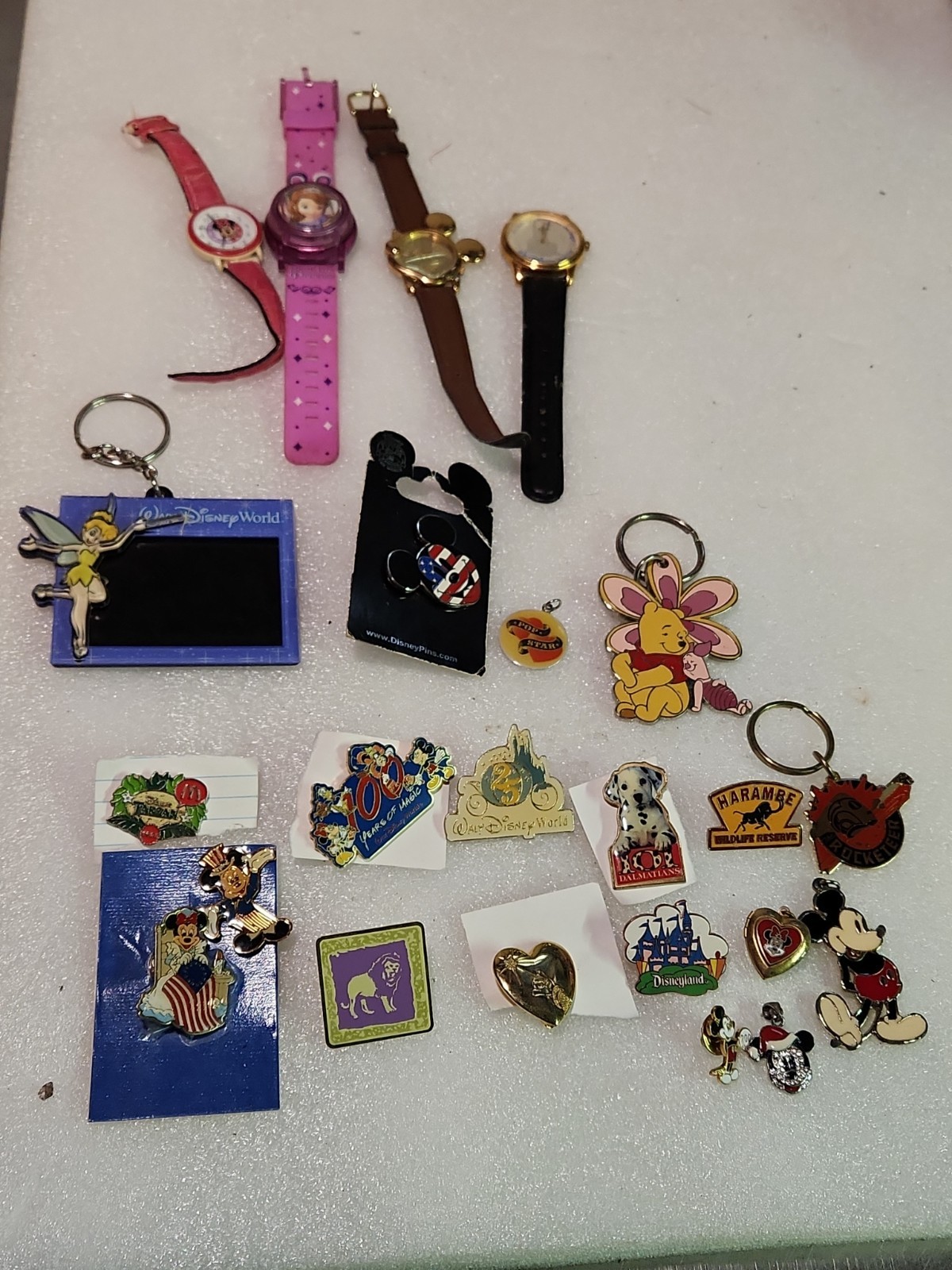Disney Jewelry & Trinket Lot Pins Watches Keychains Locket Mickey Minnie As Is