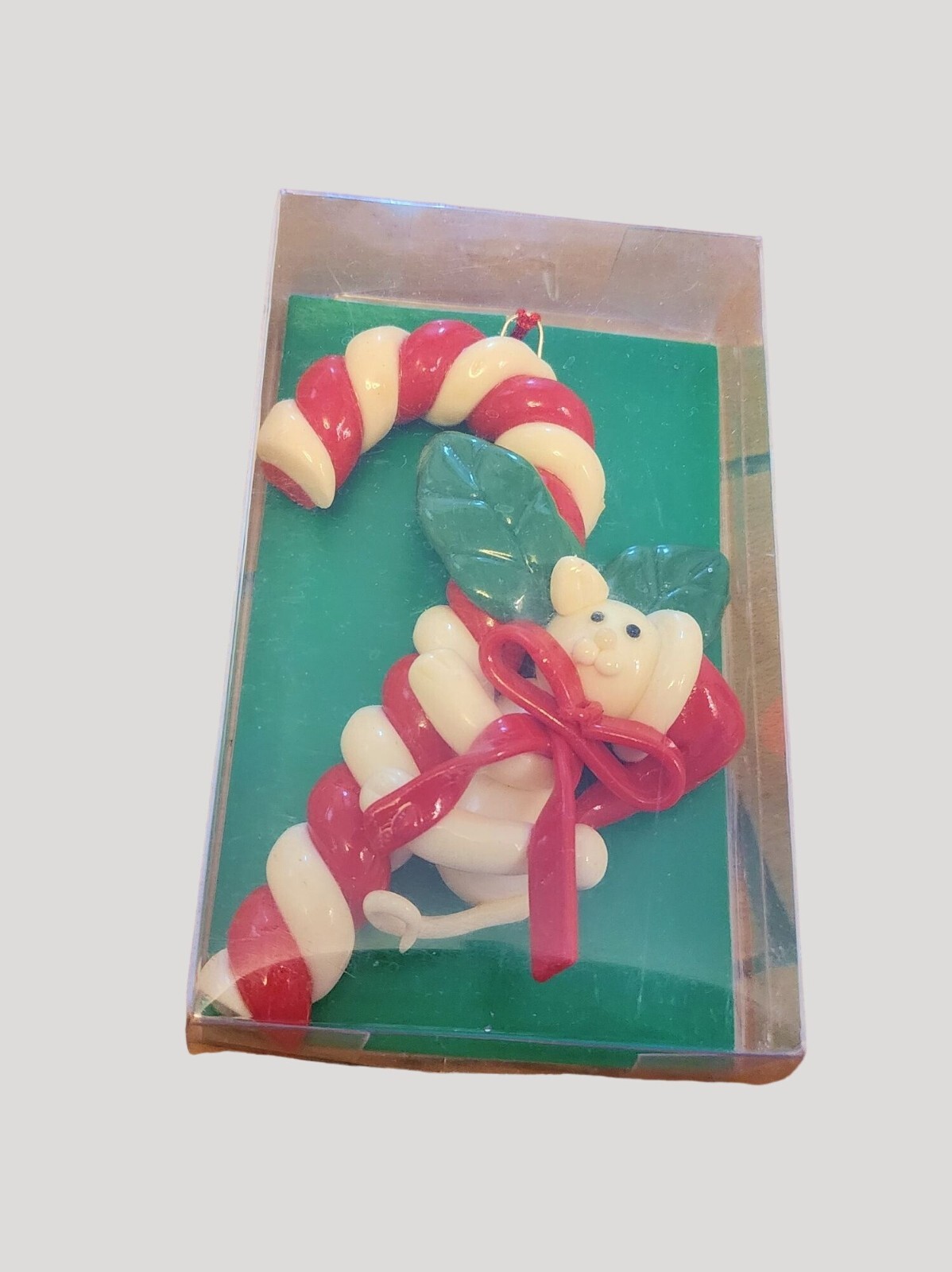 Enesco 1992 Santas Helpers White Cat Candy Cane Hanging Ornament Enesco 1992 Santas Helpers White Cat Candy Cane Hanging Ornament