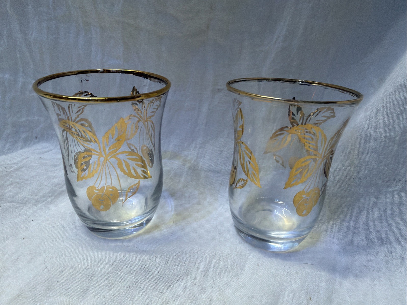 Set of 2 Vintage Libbey Glass Gold Juice Glasses