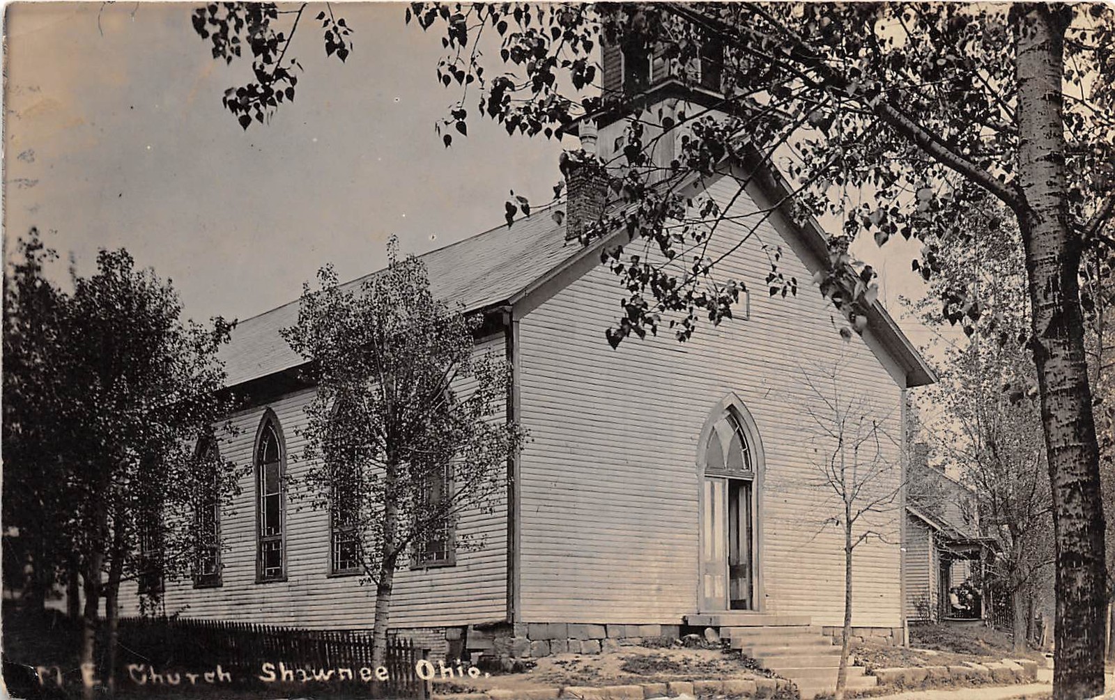 D16/ Shawnee Ohio Postcard RPPC Perry County c1910 M.E. Church Building D16/ Shawnee Ohio Postcard RPPC Perry County c1910 M.E. Church Building