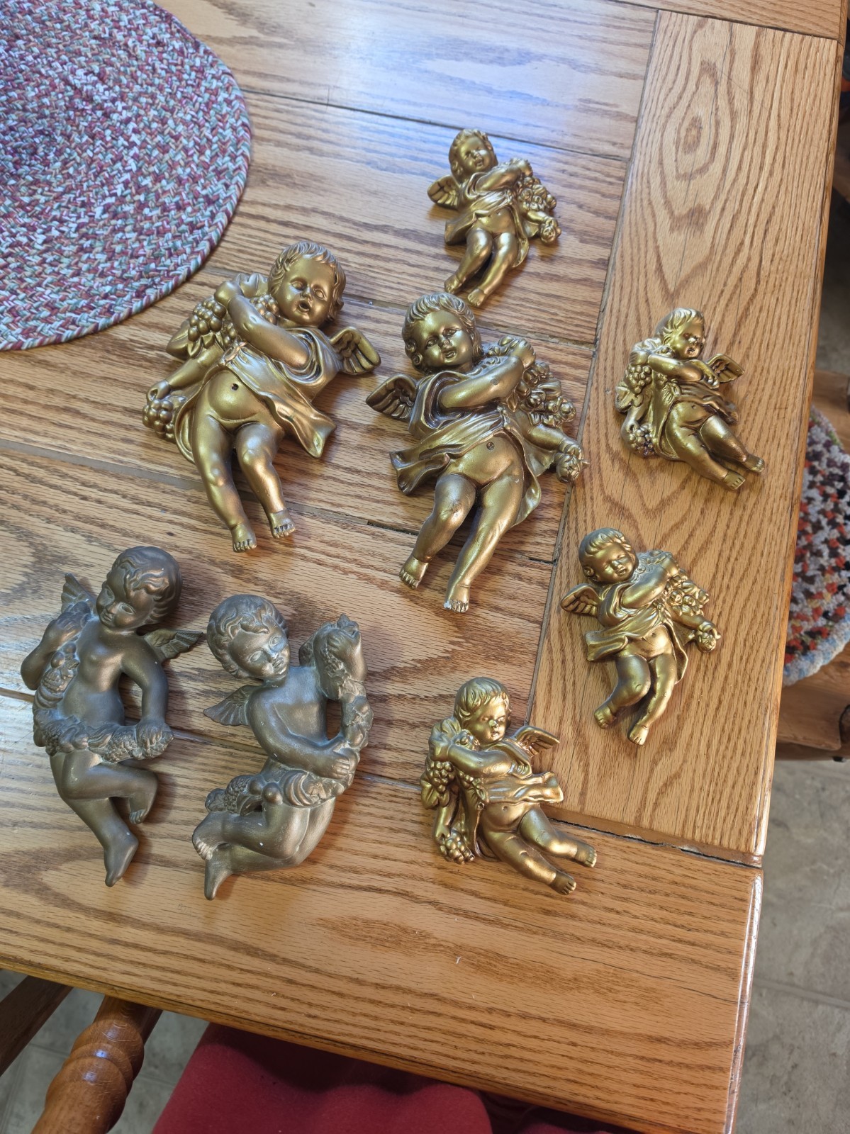 Set Of 8 Cherubs Wall Hanging  Gold Hollywood Regency