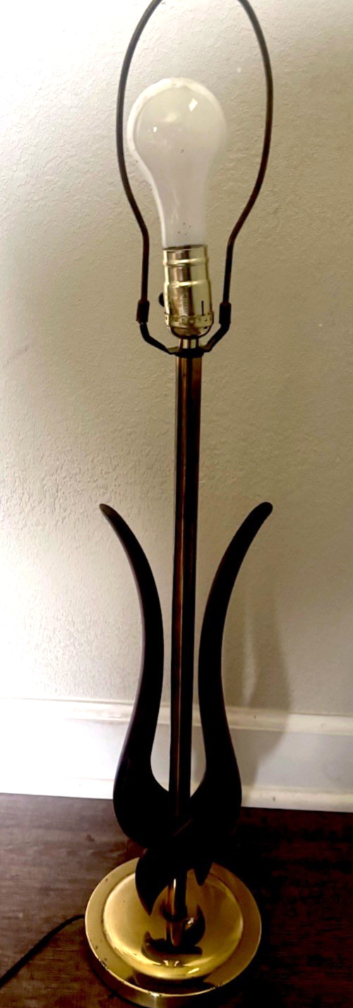 VTG Mid Century Modern Sculptural Walnut Brass Table Lamp Adrian Pearsall Style VTG Mid Century Modern Sculptural Walnut Brass Table Lamp Adrian Pearsall Style