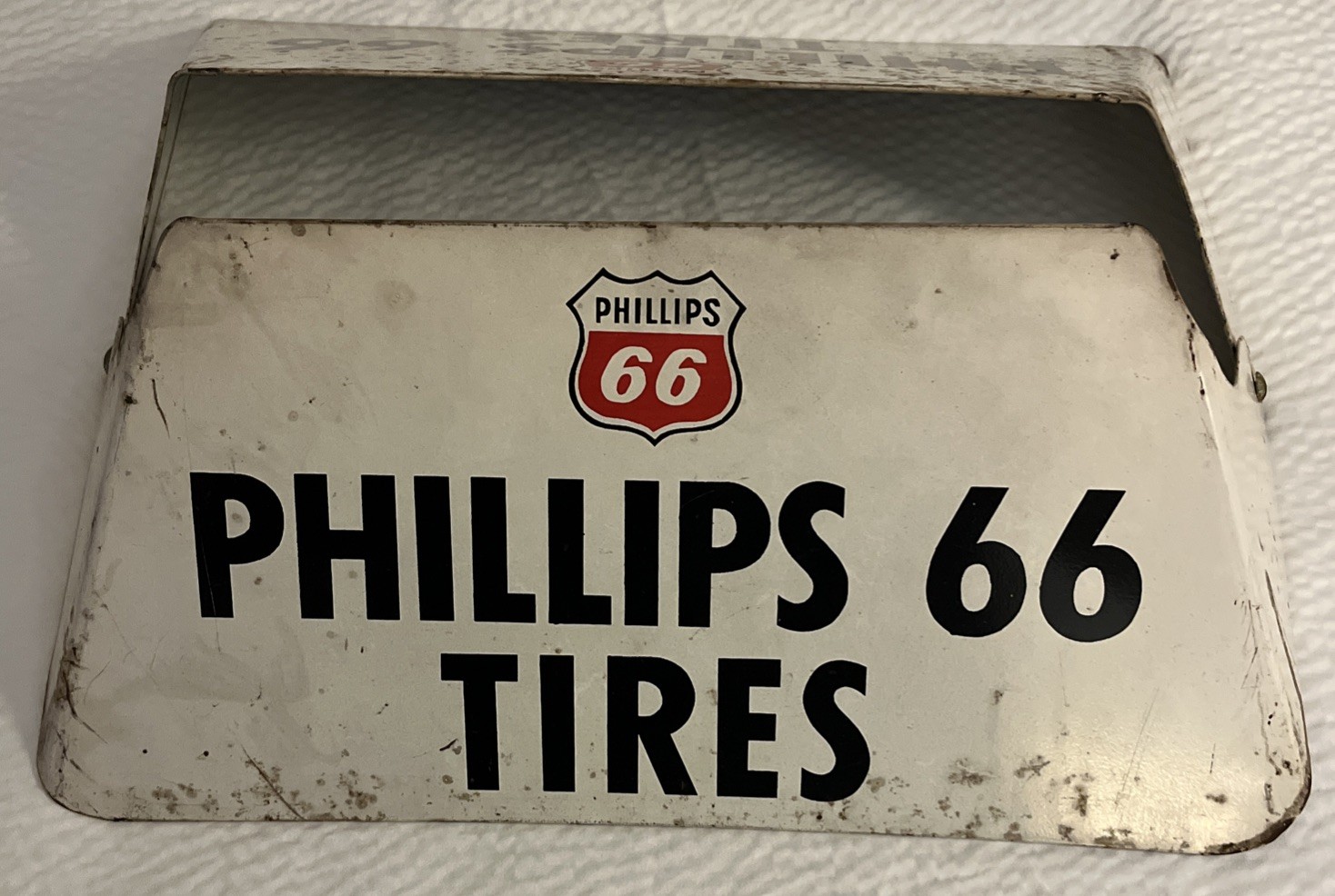 VTG PHILLIPS 66 Metal Tire Stand Sign Display - Gas & Oil - Garage Find - Dad VTG PHILLIPS 66 Metal Tire Stand Sign Display - Gas & Oil - Garage Find - Dad