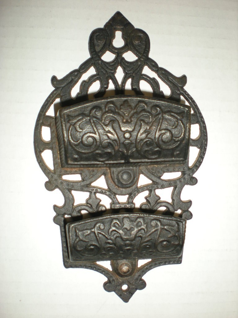 Vtg Cast Iron Ornate Double Pocket Match Holder Wall Mount Iron Art Floral Vtg Cast Iron Ornate Double Pocket Match Holder Wall Mount Iron Art Floral