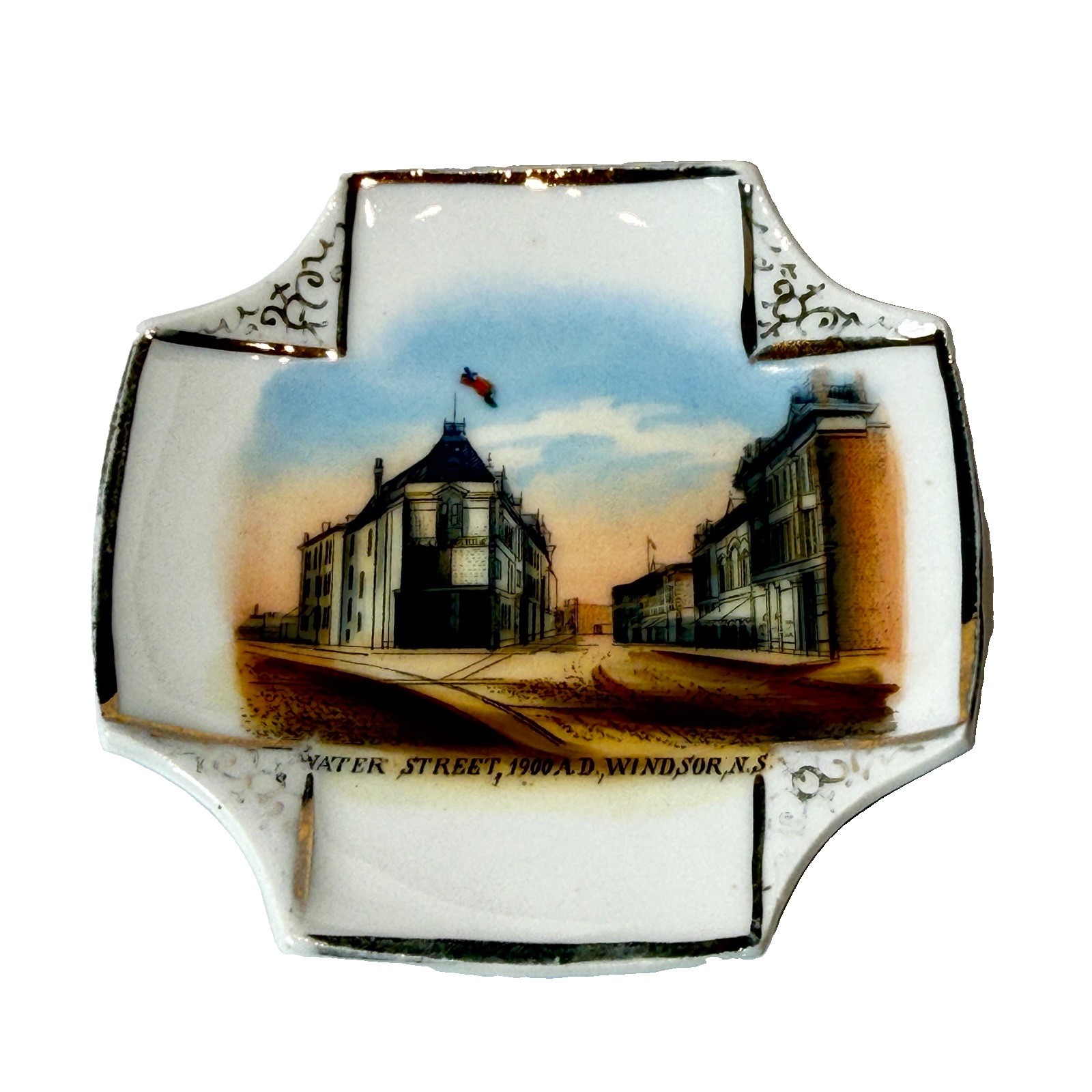 WATER ST - WINDSOR Nova Scotia NS CANADA Souvenir CHINA Trinket ANTIQUE PLATE WATER ST - WINDSOR Nova Scotia NS CANADA Souvenir CHINA Trinket ANTIQUE PLATE