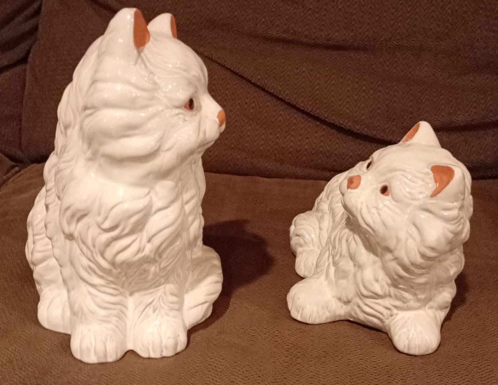 Vintage Pair White Persian Cat Figurines Painted Terracotta Glazed Ceramic Statu Vintage Pair White Persian Cat Figurines Painted Terracotta Glazed Ceramic Statu