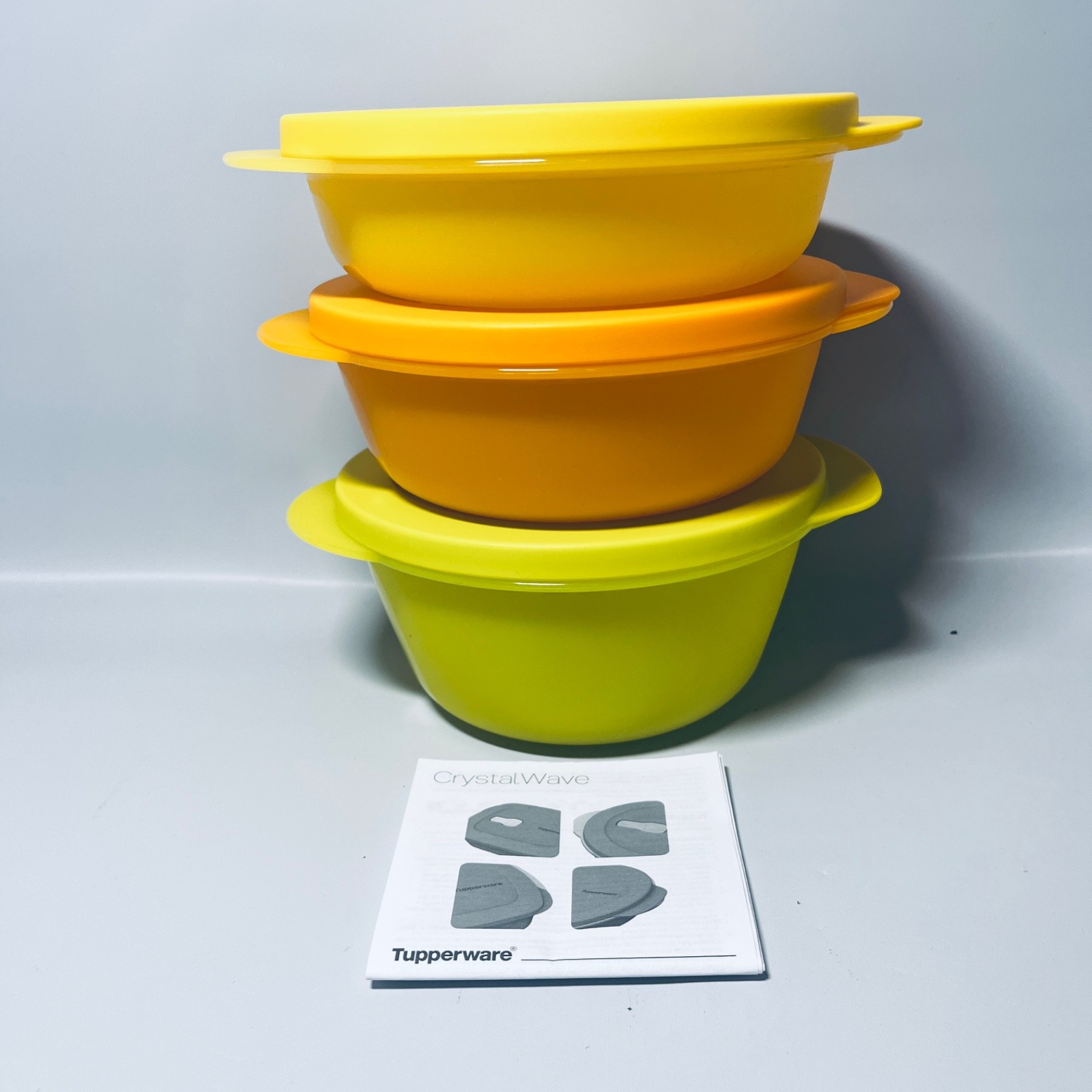 TUPPERWARE Gen II Crystalwave Bowl (Set of 3) Microwaveable TUPPERWARE Gen II Crystalwave Bowl (Set of 3) Microwaveable