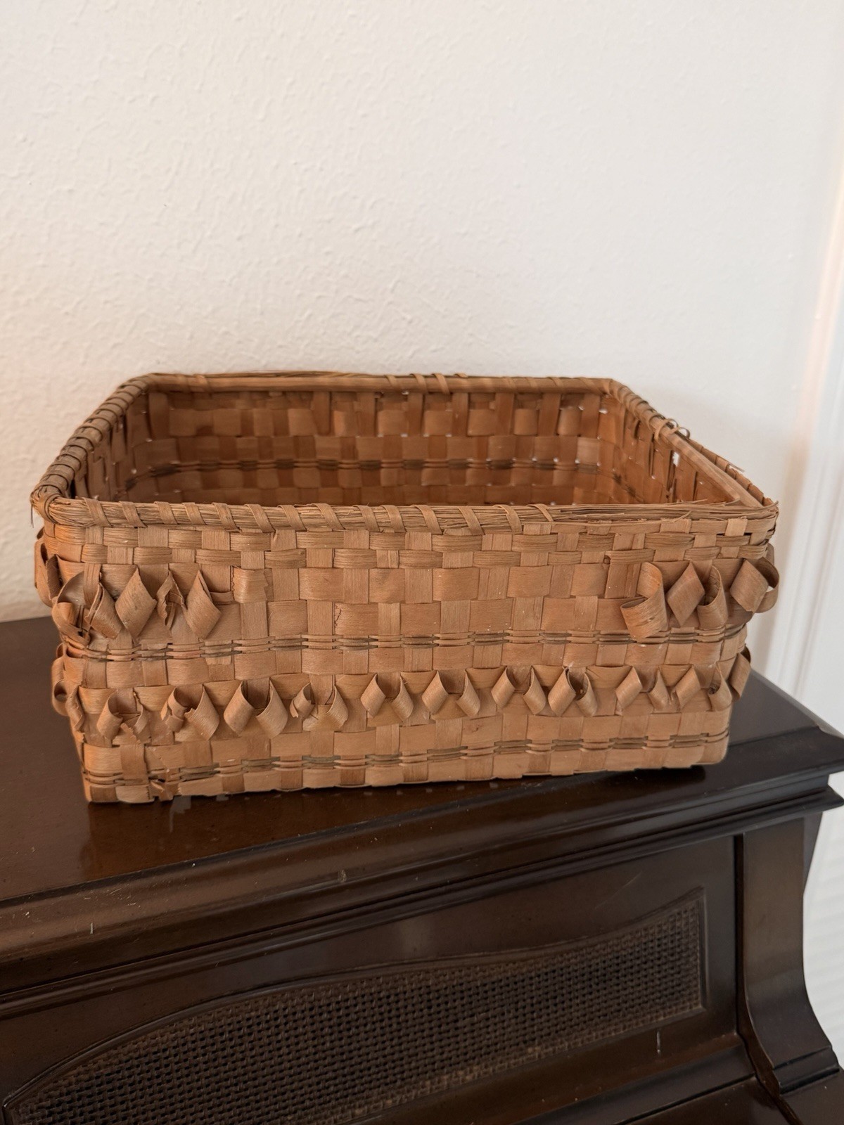 Antique Wabanaki Handwoven Ash Splint Storage Basket Northeast Woodland Native