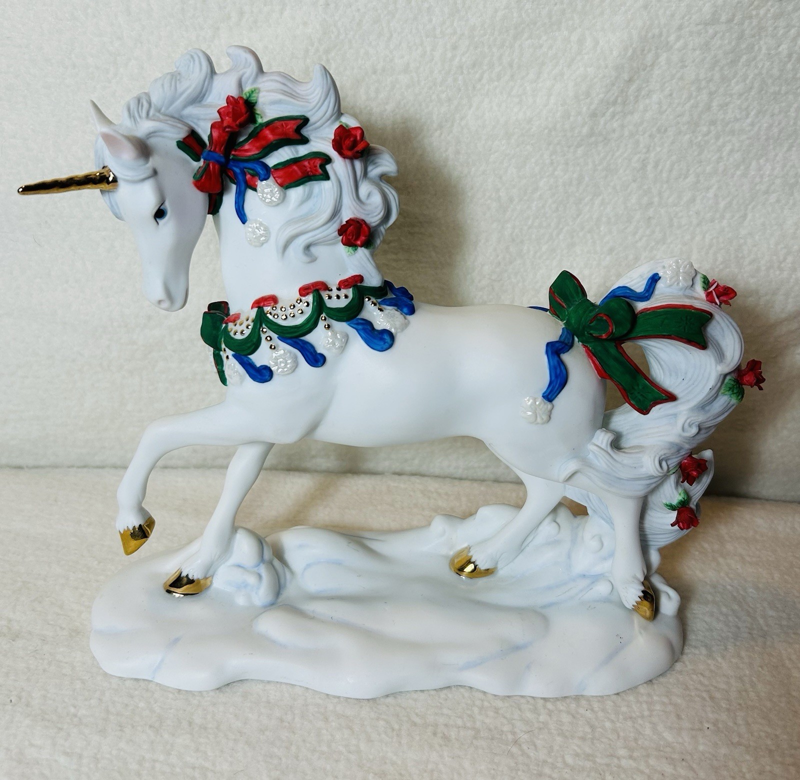 Lennox Princeton Gallery Porcelain Unicorn Sculpture (CA) - Yuletide Enchantment