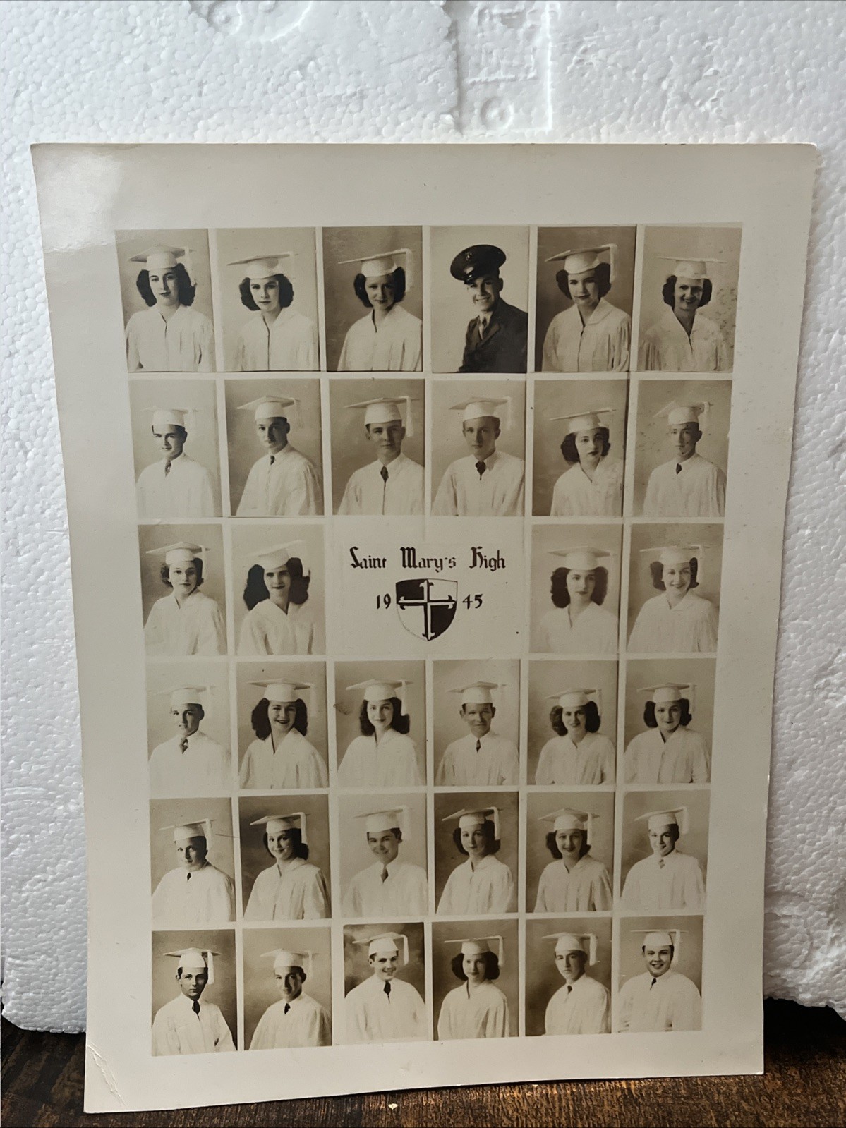 1945 Saint Mary\'s High School Class Picture 7\'\' x 9\'\'