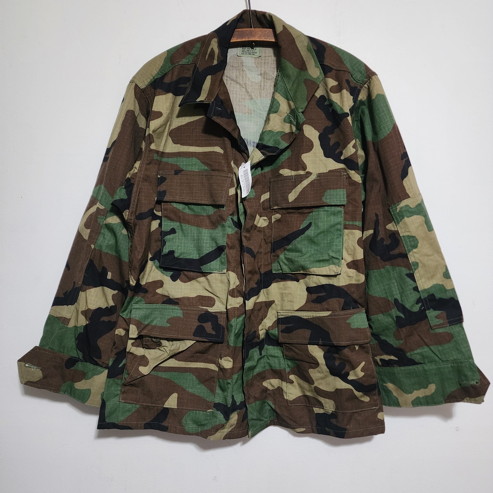 Vintage 1996 US Army Woodland Camo BDU Jacket Shirt Medium Extra Short Ripstop