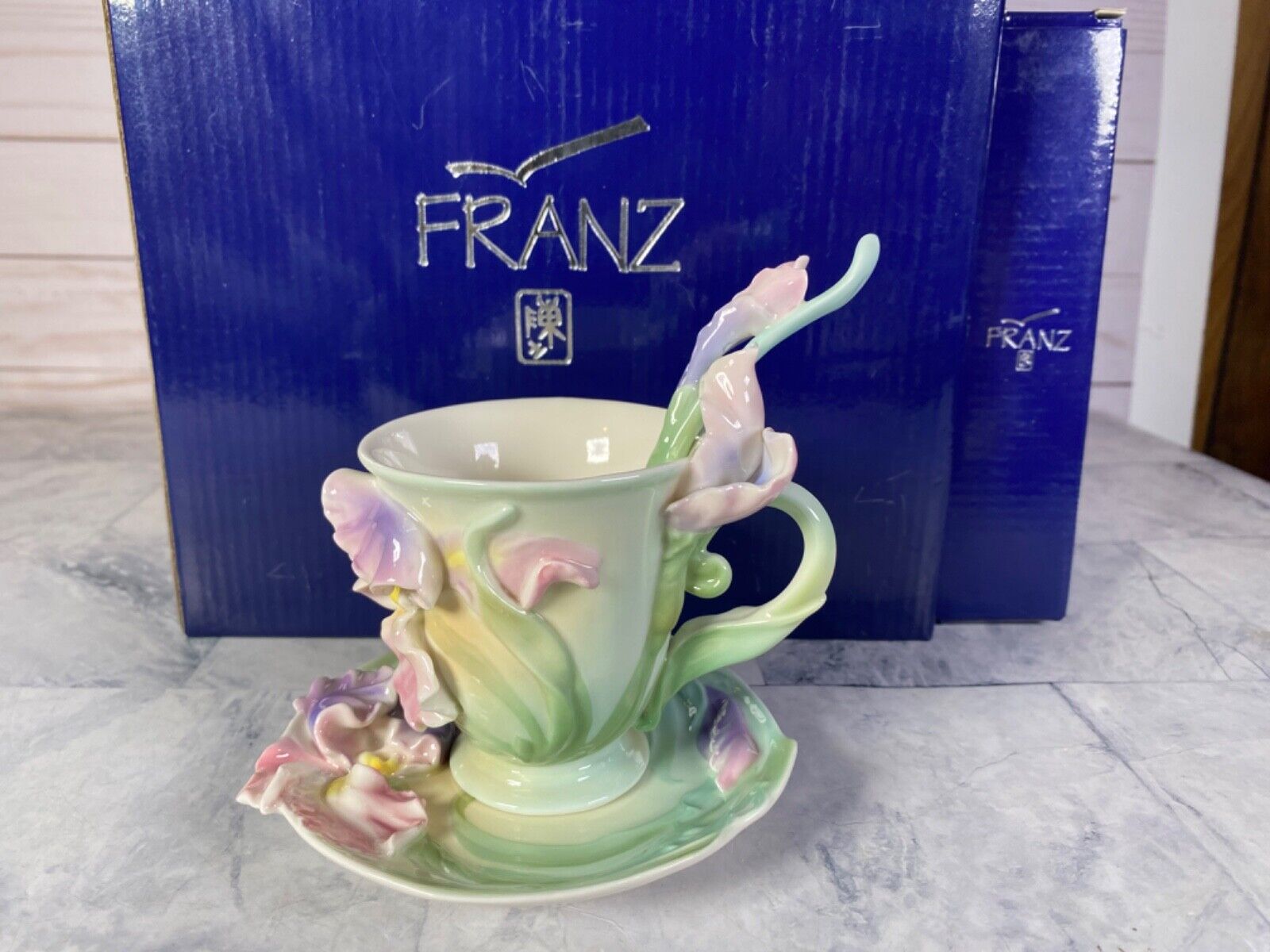 Franz Porcelain Cup Saucer Spoon Limited Windswept Beauty Iris FZ00836 + Box