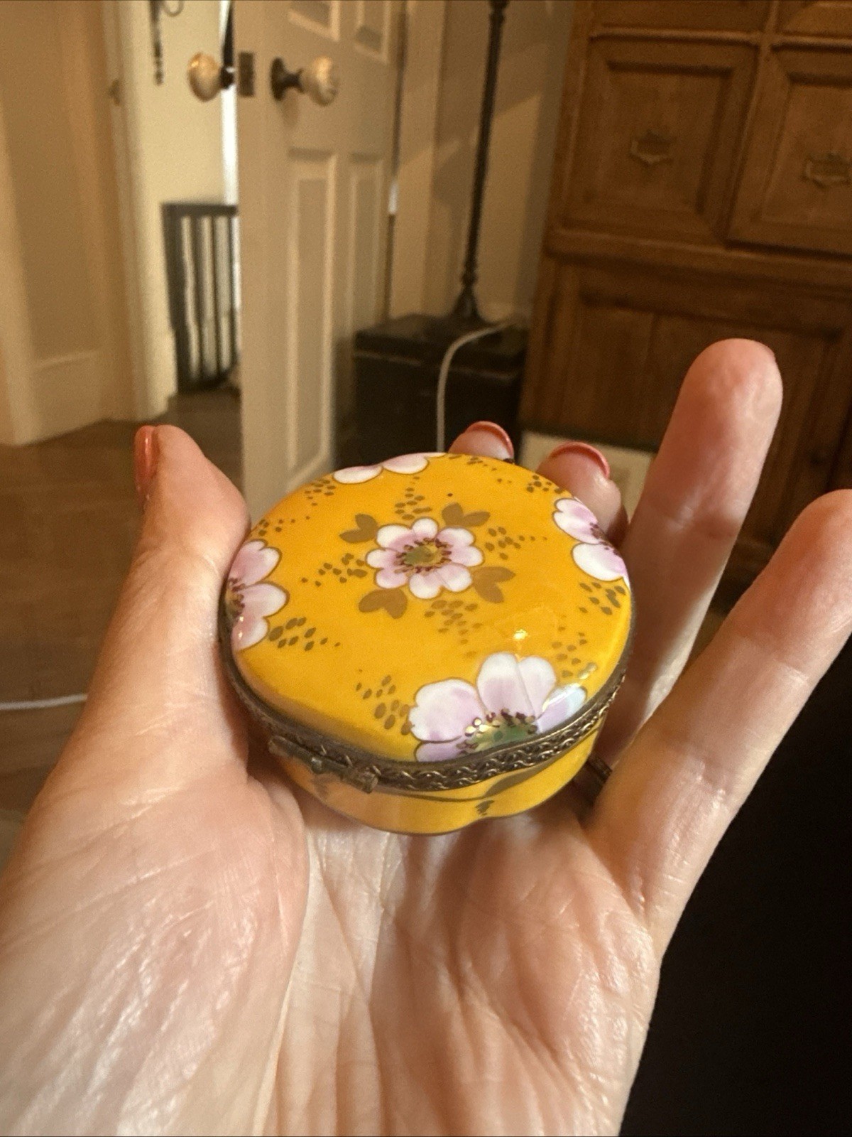 Limoges France Parry Vieille Porcelain Trinket Pill Box