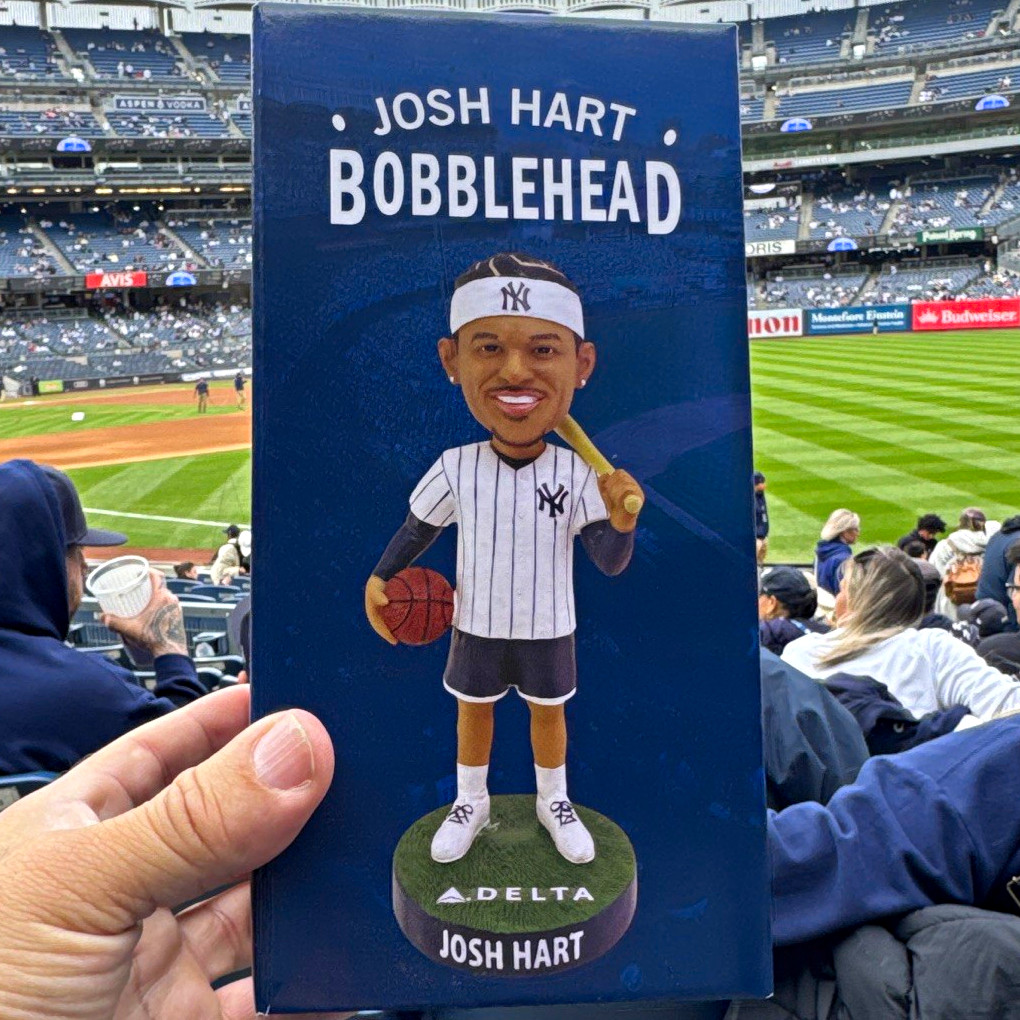 Delta Exclusive Josh Hart Bobblehead Figure - New York Yankees, Blue/White
