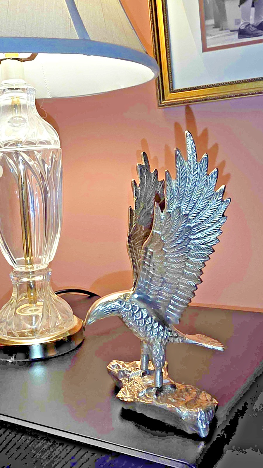 Large Vintage Solid Brass American Bald Eagle Statue 8” Tall X 4\ Large Vintage Solid Brass American Bald Eagle Statue 8” Tall X 4\