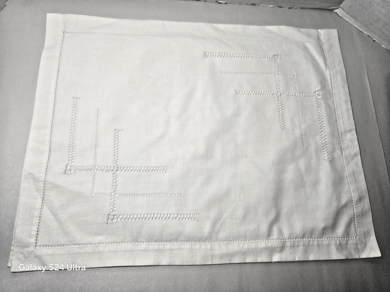 VTG White 100% Cotton Envelope Pillowcase Geometric Ladder Stitch Openwork