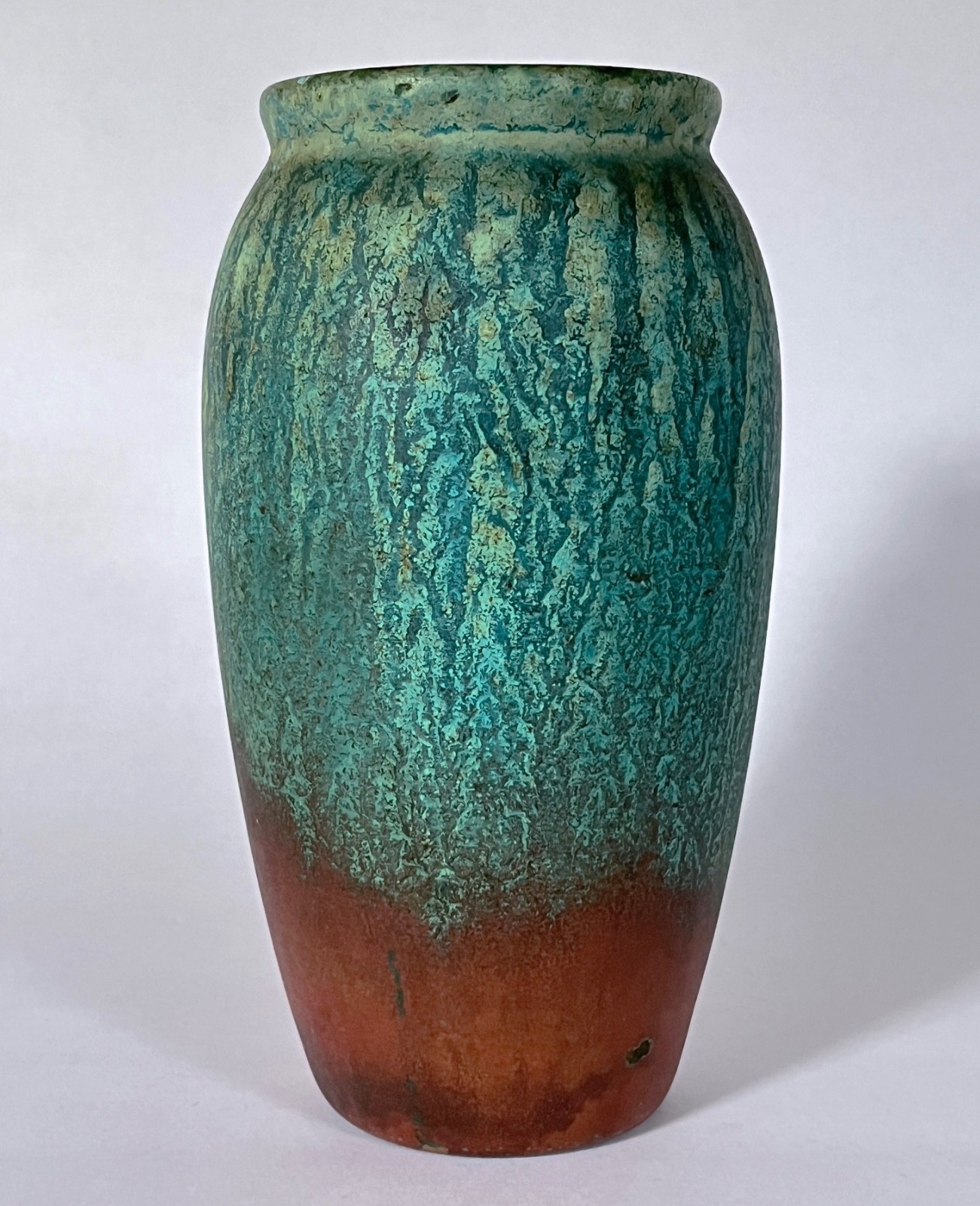 Antique 1924 Clewell Pottery Arts & Crafts Copper-Clad Ceramic Vase, 6\