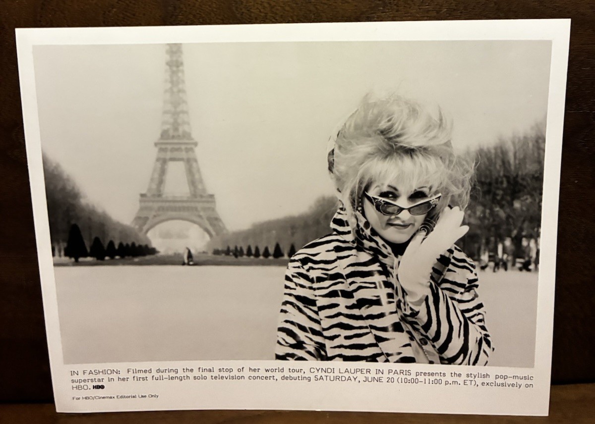 1987 Press Photo Cyndi Lauper in 1987 Press Photo Cyndi Lauper in