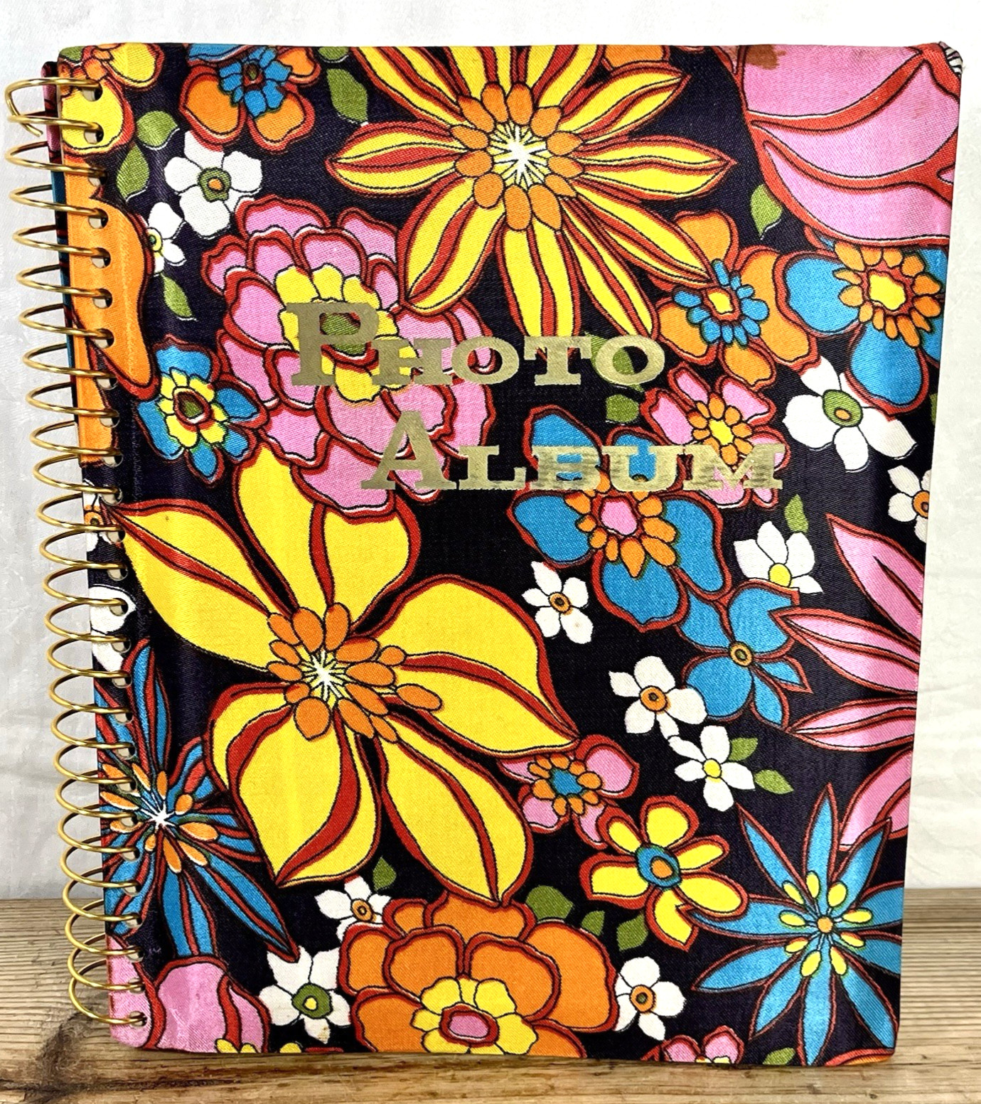 Vintage 1960’-70’s Photo Album Bright Flower Pattern Hippie/ Colorful/Groovy Vintage 1960’-70’s Photo Album Bright Flower Pattern Hippie/ Colorful/Groovy