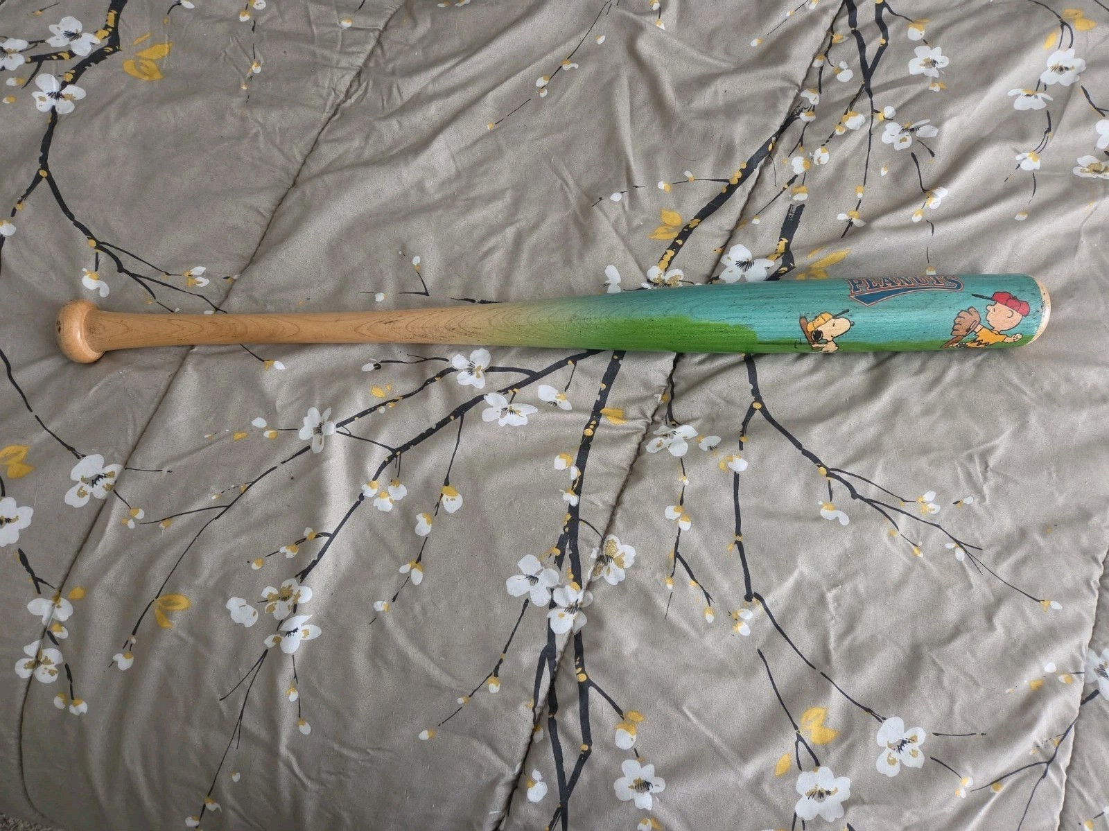 Rare Coopersburg sports peanuts baseball bat limited edition of 2000. 28 Inches Rare Coopersburg sports peanuts baseball bat limited edition of 2000. 28 Inches